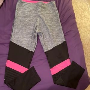 Pink by Victoria’s Secret leggings